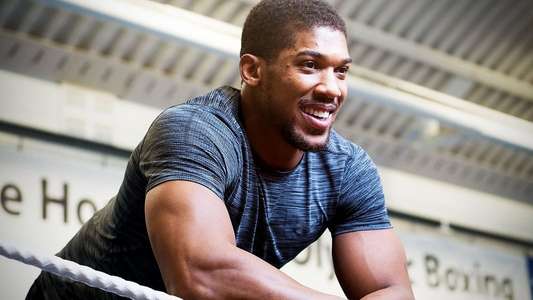 Anthony Joshua: The Road to Klitschko - Backdrop