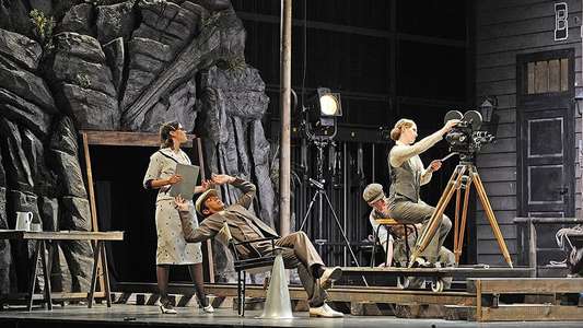 L'Elisir D'Amore - Backdrop