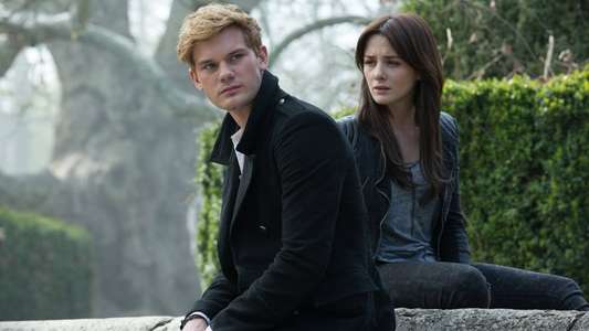 Fallen - Backdrop