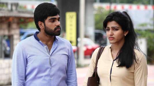Enga Amma Rani - Backdrop