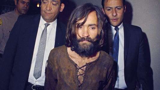 Truth and Lies: The Family Manson - Backdrop