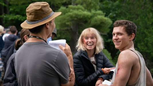 Chaos Walking - Backdrop