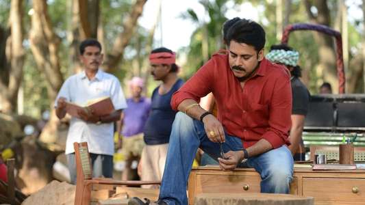 Katamarayudu - Backdrop