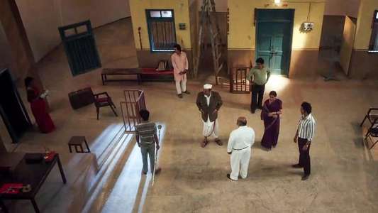 Khamosh Adalat Jaari Hai - Backdrop