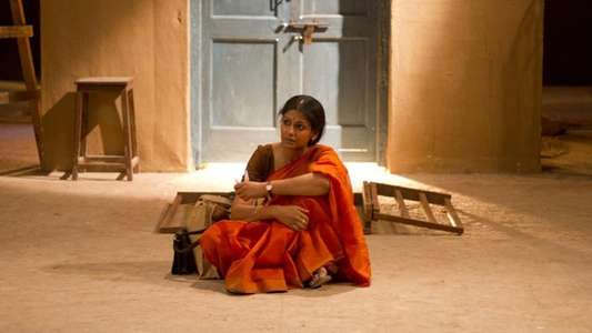 Khamosh Adalat Jaari Hai - Backdrop
