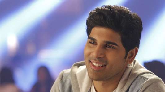 Okka Kshanam - Backdrop