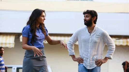 Taramani - Backdrop