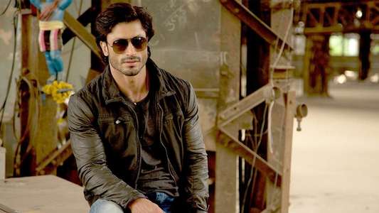 Commando 2: The Black Money Trail - Backdrop
