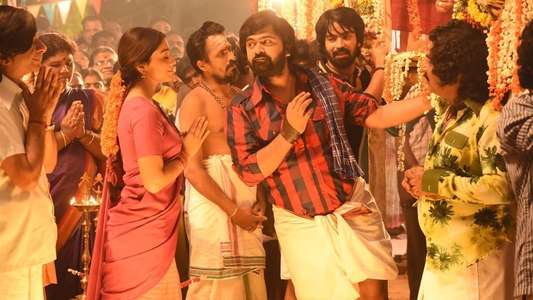 Anbanavan Asaradhavan Adangadhavan - Backdrop