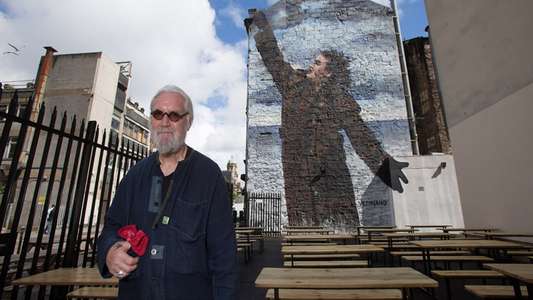 Billy Connolly: Portrait of a Lifetime - Backdrop