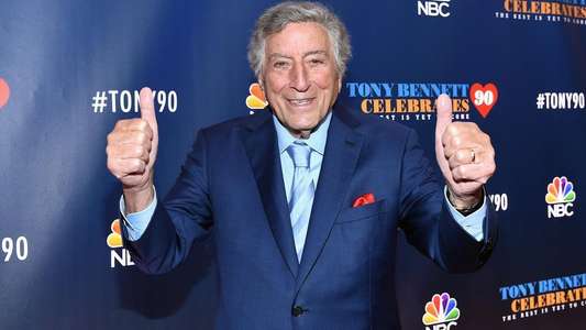 Tony Bennett Celebrates 90 - Backdrop