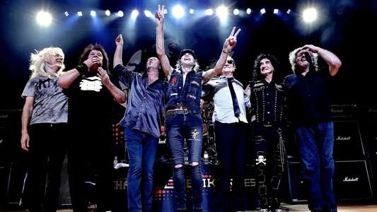 Michael Schenker Fest: Live in Tokyo - Backdrop
