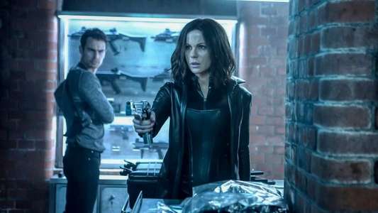 Underworld: Blood Wars - Backdrop