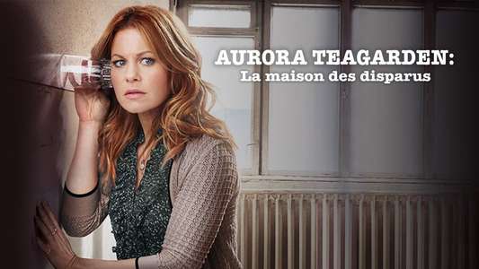 The Julius House: An Aurora Teagarden Mystery - Backdrop