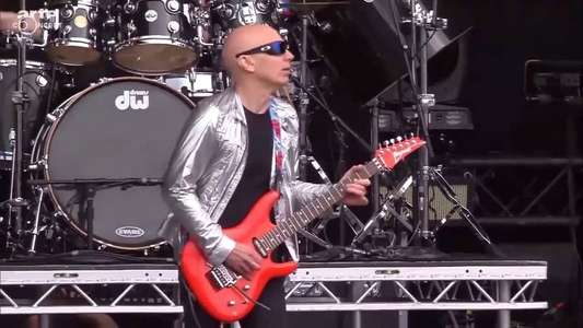 Joe Satriani - Hellfest 2016 - Backdrop