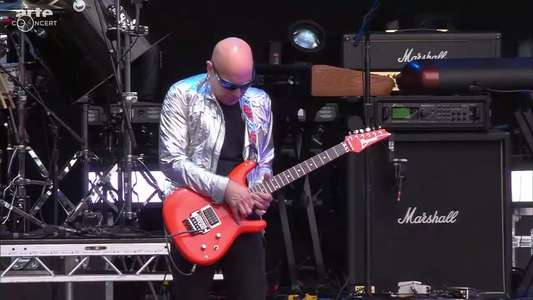 Joe Satriani - Hellfest 2016 - Backdrop