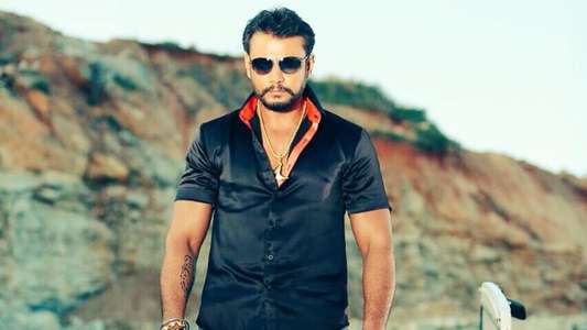 Jaggu Dada - Backdrop