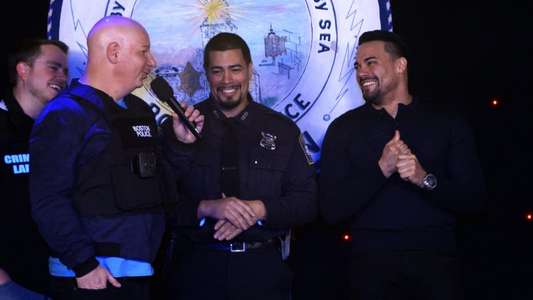 Jeff Ross Roasts Cops - Backdrop