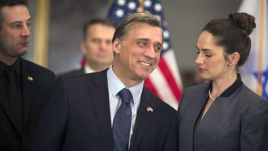 Norman: The Moderate Rise and Tragic Fall of a New York Fixer - Backdrop