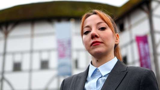 Cunk on Shakespeare - Backdrop