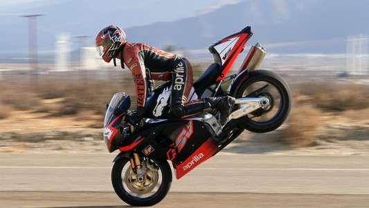 Torque - Backdrop
