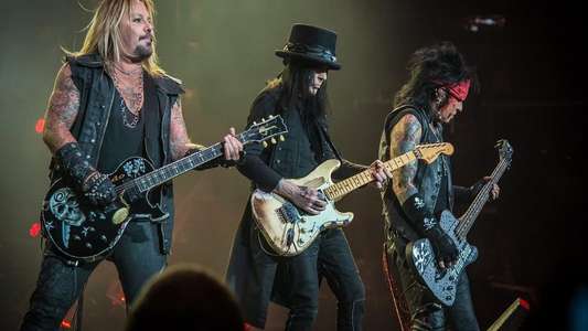 Mötley Crüe: The End - Backdrop