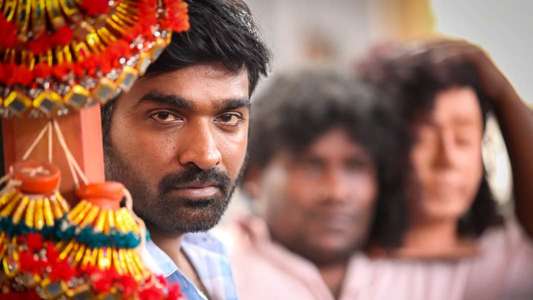 Aandavan Kattalai - Backdrop