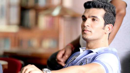 Direct Ishq - Backdrop