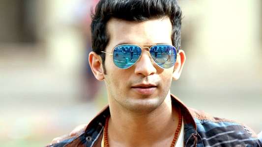 Direct Ishq - Backdrop