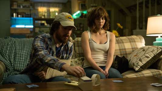 10 Cloverfield Lane - Backdrop
