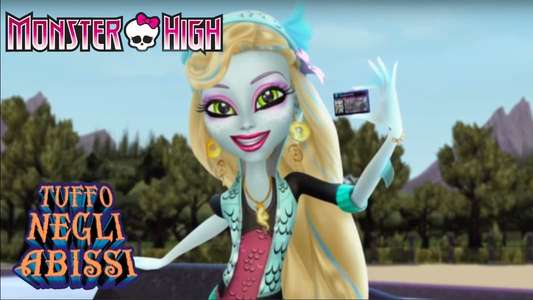 Monster High: Great Scarrier Reef - Backdrop