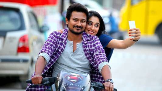Saravanan Irukka Bayamaen - Backdrops