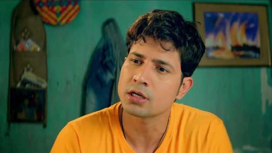 Guddu Ki Gun - Backdrop