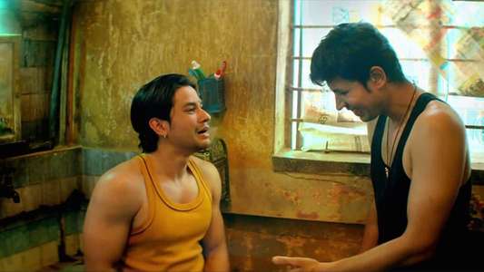 Guddu Ki Gun - Backdrop