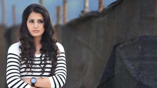 Yendha Nerathilum - Backdrop