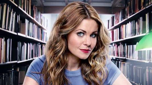 Real Murders: An Aurora Teagarden Mystery - Backdrop