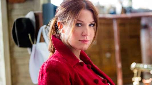 Signed  Sealed  Delivered: From Paris With Love - Backdrop