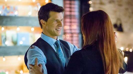 Signed  Sealed  Delivered: From Paris With Love - Backdrop