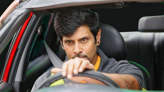 10 Endrathukulla - Backdrops