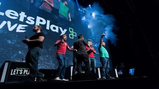 Let's Play Live: The Documentary - Backdrop