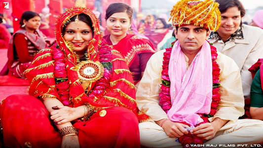 Dum Laga Ke Haisha - Backdrop