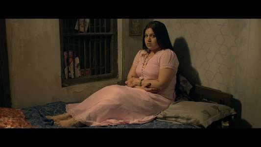 Dum Laga Ke Haisha - Backdrop