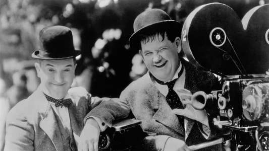 Hollywoods Spaßfabrik - Als die Bilder Lachen lernten - Backdrop