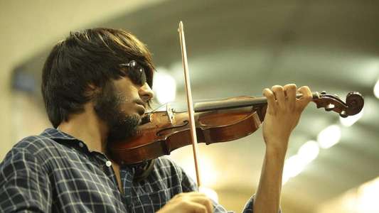 Pisaasu - Backdrops