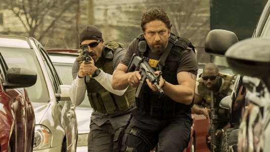 Den of Thieves - Backdrop