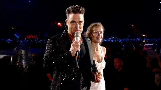 Robbie Williams - Live in Tallinn - Backdrop
