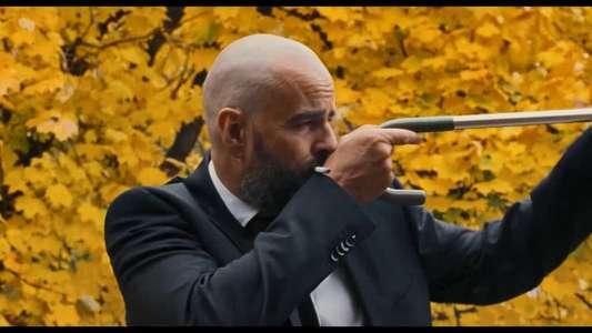 Le Militaire - Backdrop