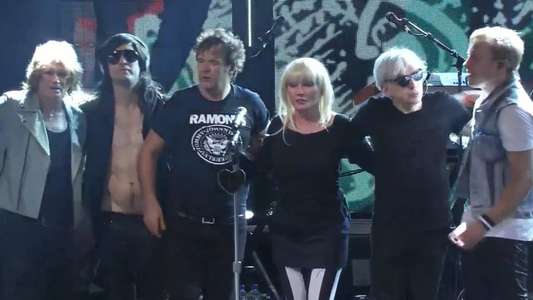 Blondie - Live at iTunes Festival 2014 - Backdrop