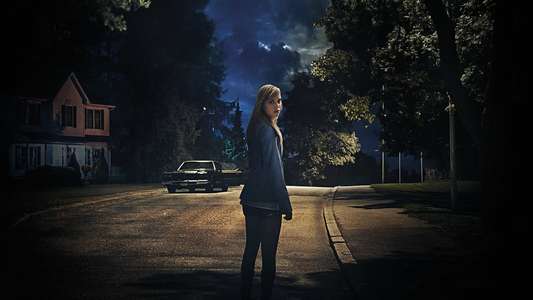 It Follows - Backdrop