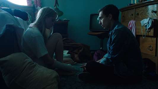 It Follows - Backdrop
